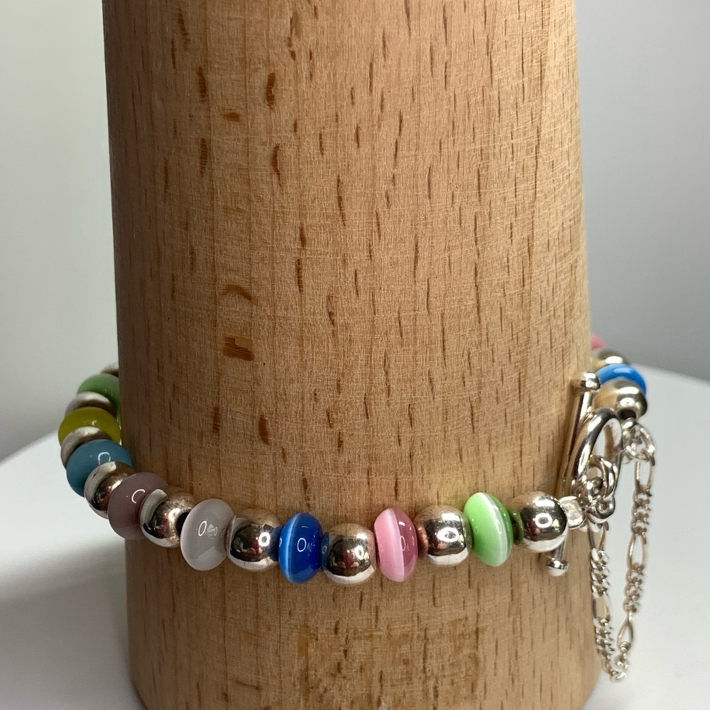 Silpada Rare HTF Sterling Silver Pastel Beaded Toggle Bracelet w/Safety Chain - Picture 8 of 16